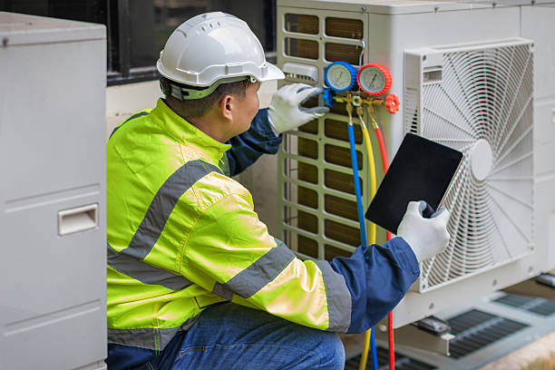 Professional Hvac Installation technician working in Marydel, DE
